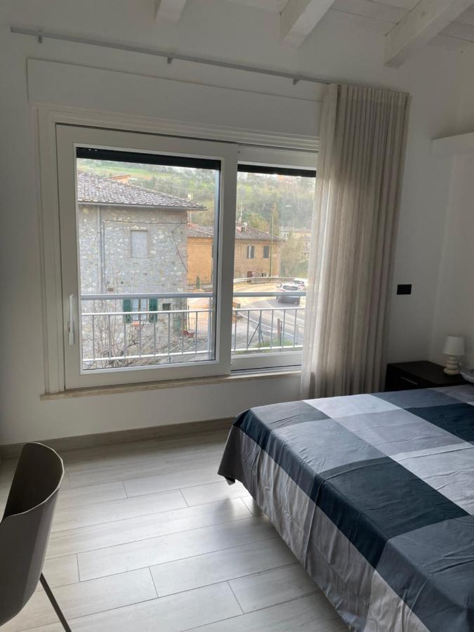 La Casa Nel Bosco Apartment Siena Bagian luar foto