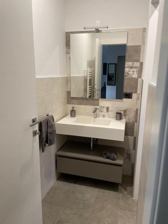 La Casa Nel Bosco Apartment Siena Bagian luar foto