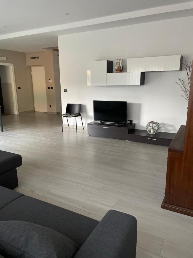 La Casa Nel Bosco Apartment Siena Bagian luar foto