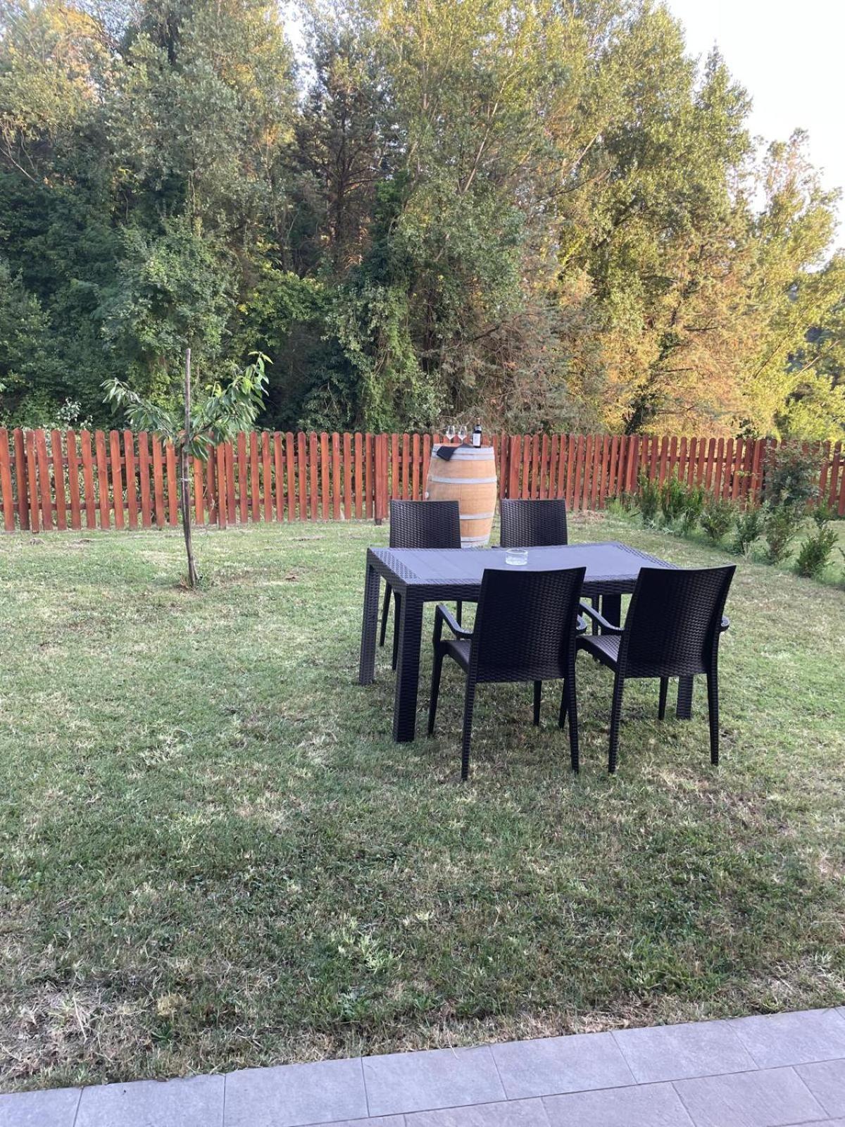 La Casa Nel Bosco Apartment Siena Bagian luar foto